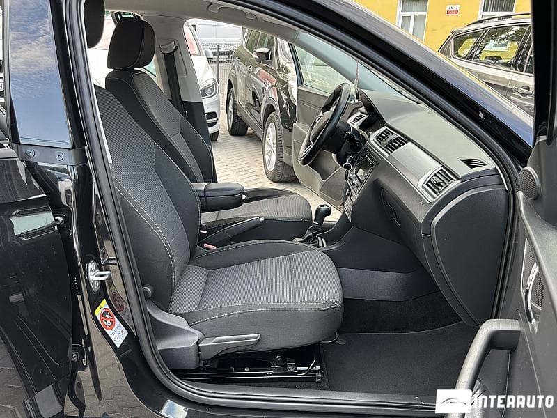 2014 Skoda Rapid — Miniatură 15