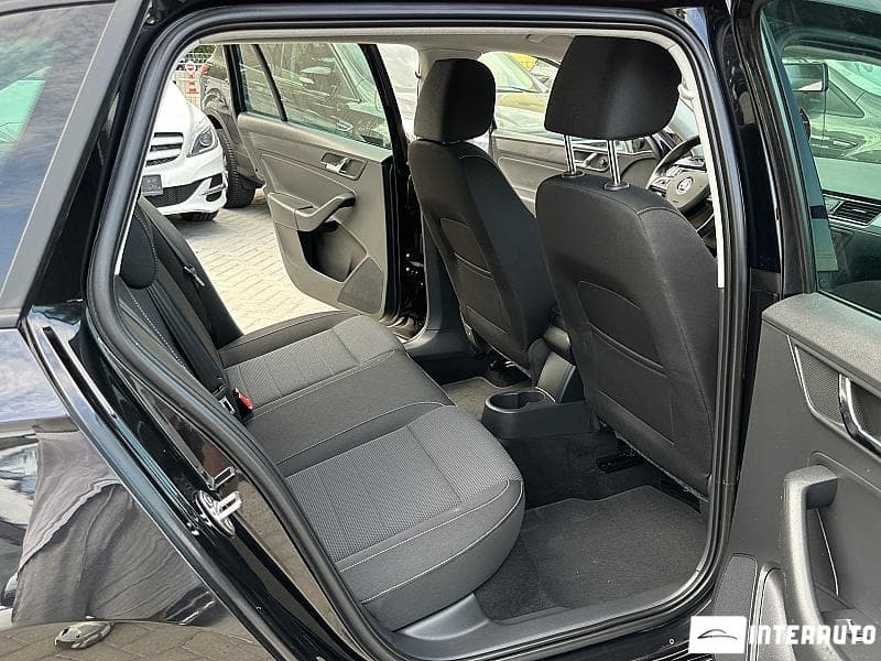 2014 Skoda Rapid — Miniatură 14