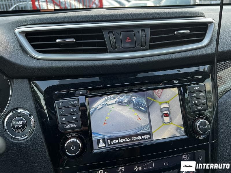 2016 Nissan X-Trail — Miniatură 10