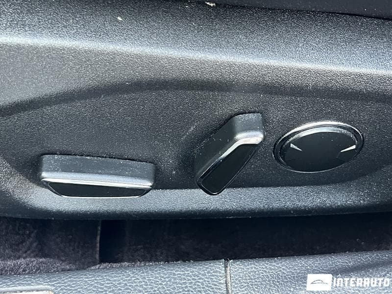 2016 Ford Fusion — Miniatură 17