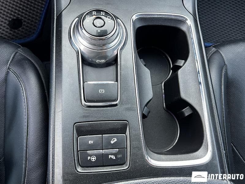 2016 Ford Fusion — Miniatură 12