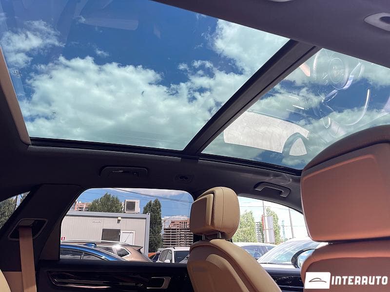 2019 Porsche Cayenne S — Miniatură 18