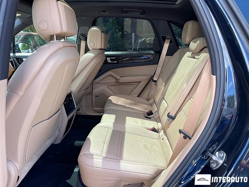 2019 Porsche Cayenne S — Miniatură 16