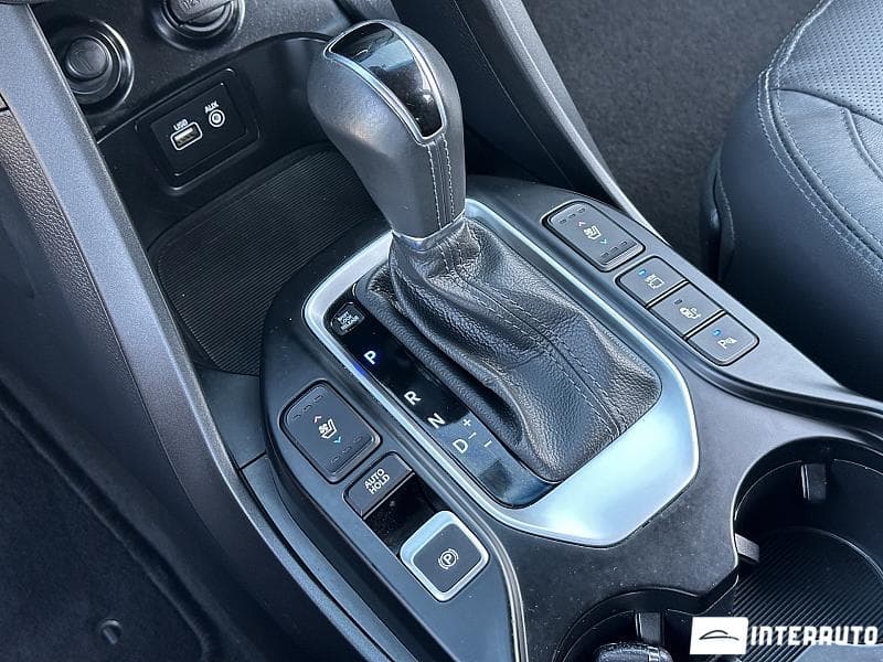 2018 Hyundai Santa Fe — Miniatură 11