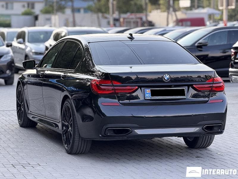 2017 BMW 740e — Miniatură 4