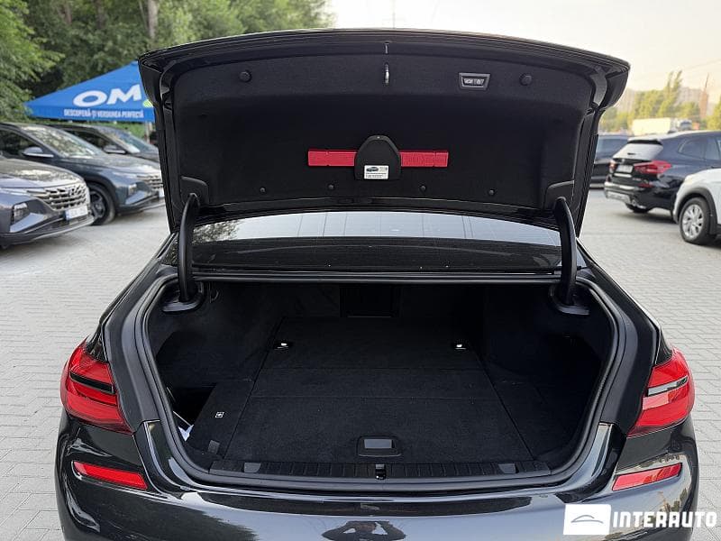 2017 BMW 740e — Miniatură 22
