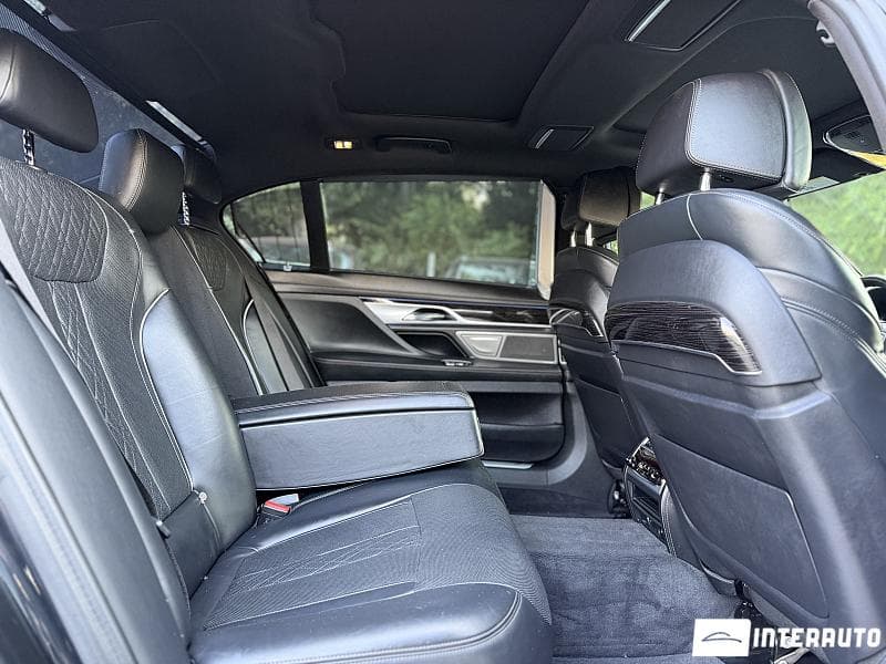 2017 BMW 740e — Miniatură 20