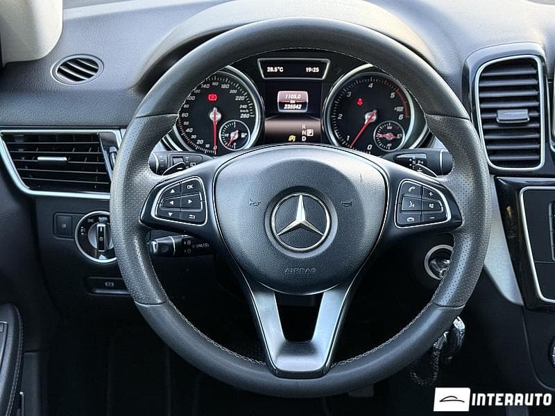 2016 Mercedes GLE 250 — Miniatură 9
