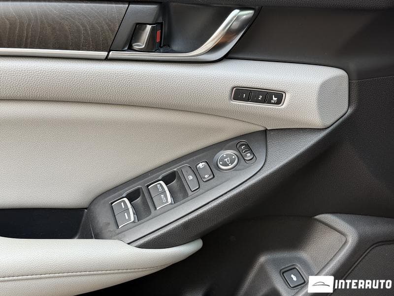 2020 Honda Accord — Miniatură 8
