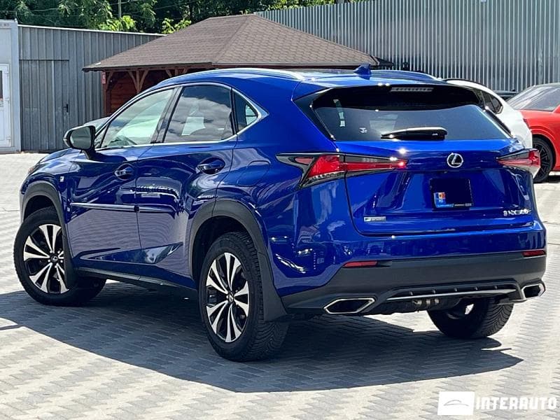 2018 Lexus NX 300 — Miniatură 4