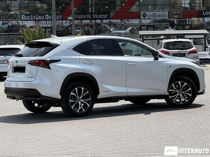 2014 Lexus NX 300H — Miniatură 3
