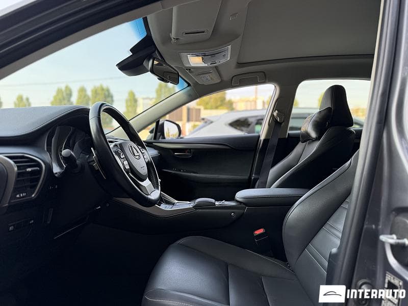 Lexus NX 300H 2018 — Миниатюра 9