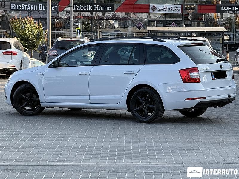 2017 Skoda Octavia — Miniatură 4
