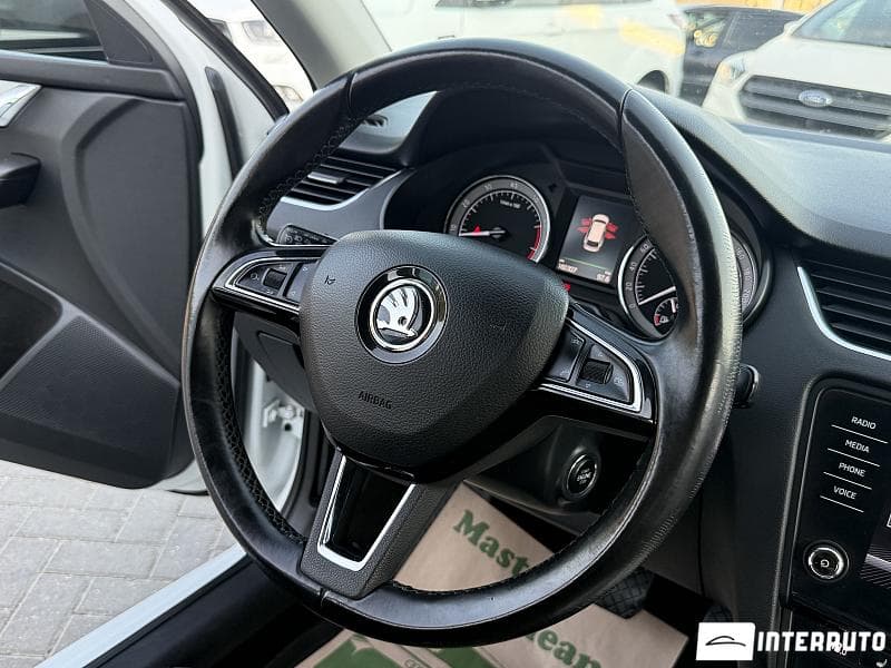 2017 Skoda Octavia — Miniatură 7