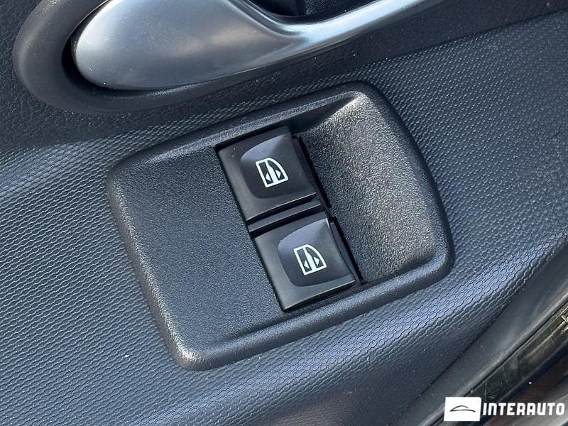 2019 Dacia Sandero Stepway — Miniatură 15