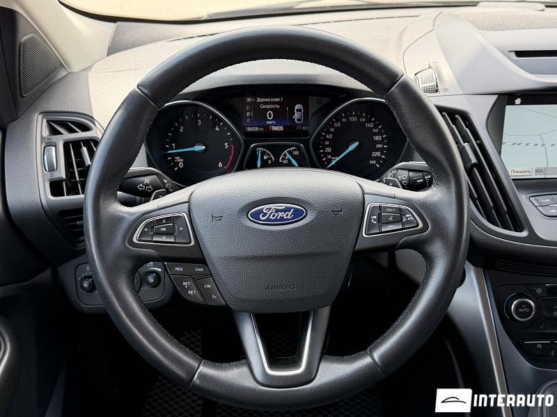 2018 Ford Kuga — Miniatură 10