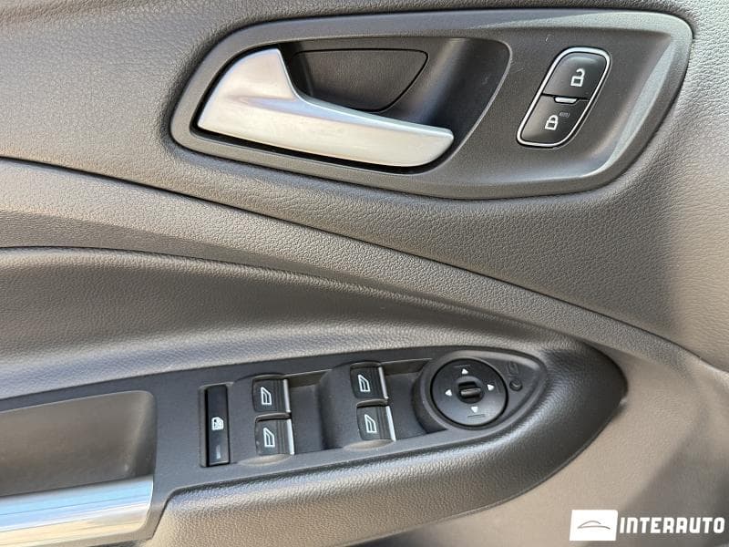 2018 Ford Kuga — Miniatură 6
