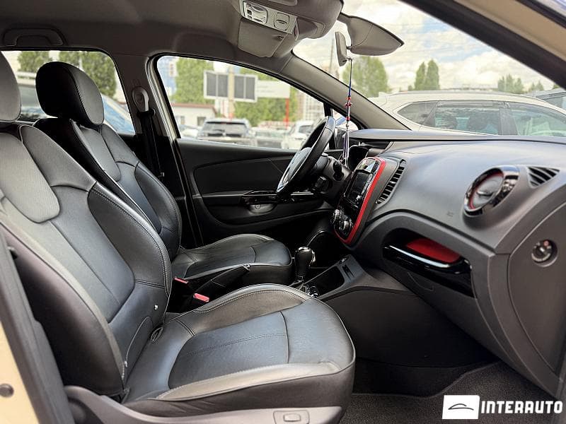 2015 Renault Captur — Miniatură 19