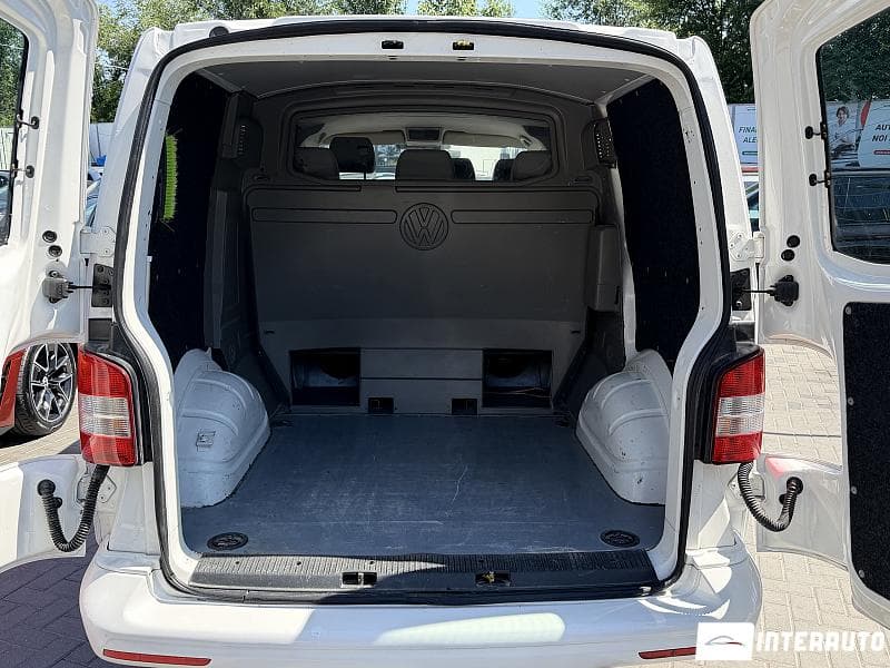 2012 Volkswagen Transporter — Miniatură 13