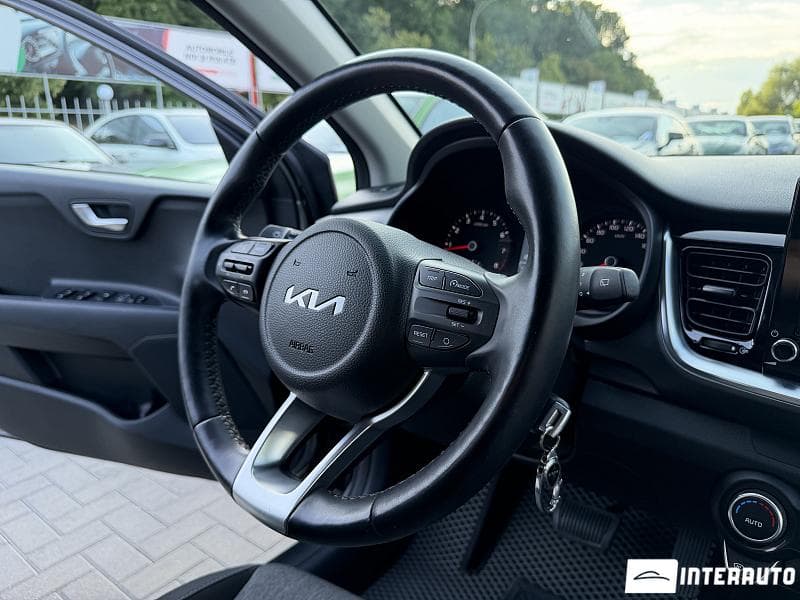 2023 Kia Stonic — Miniatură 11