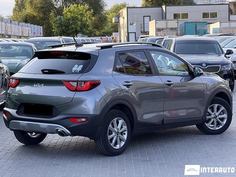 2023 Kia Stonic — Miniatură 2