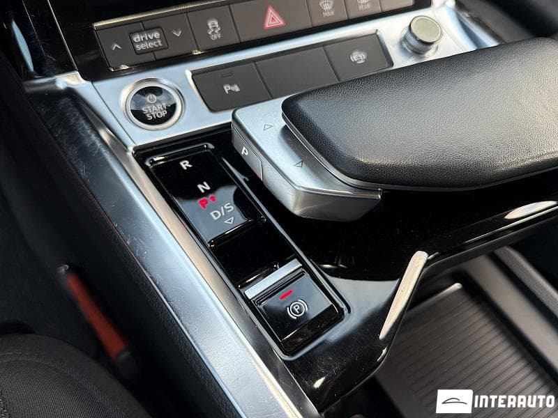 2020 Audi E-tron — Miniatură 12