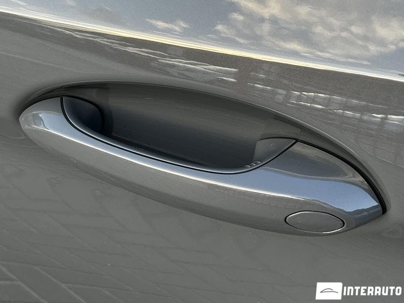 BMW M550i 2022 — Миниатюра 24