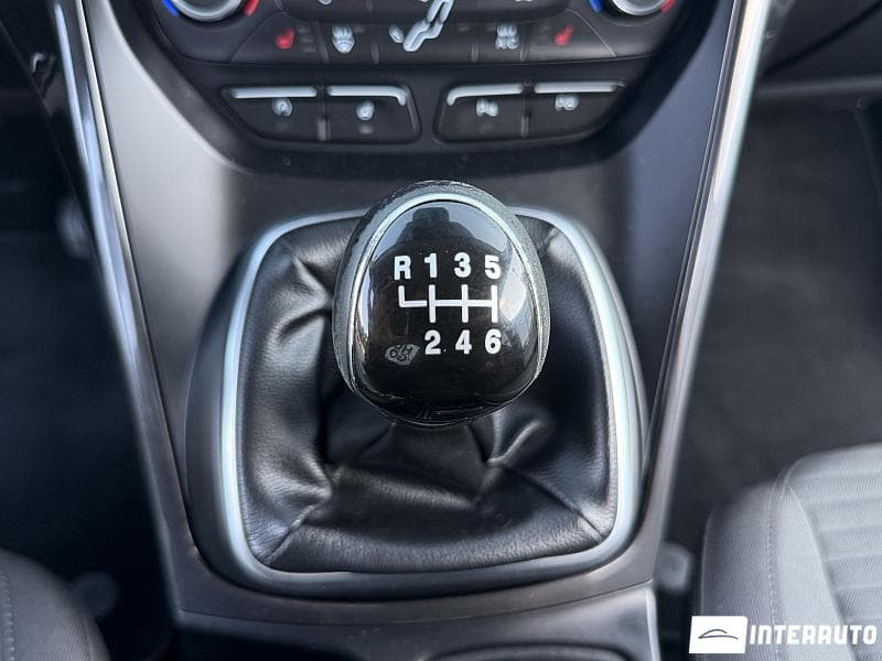 Ford Grand C-MAX 2017 — Миниатюра 12