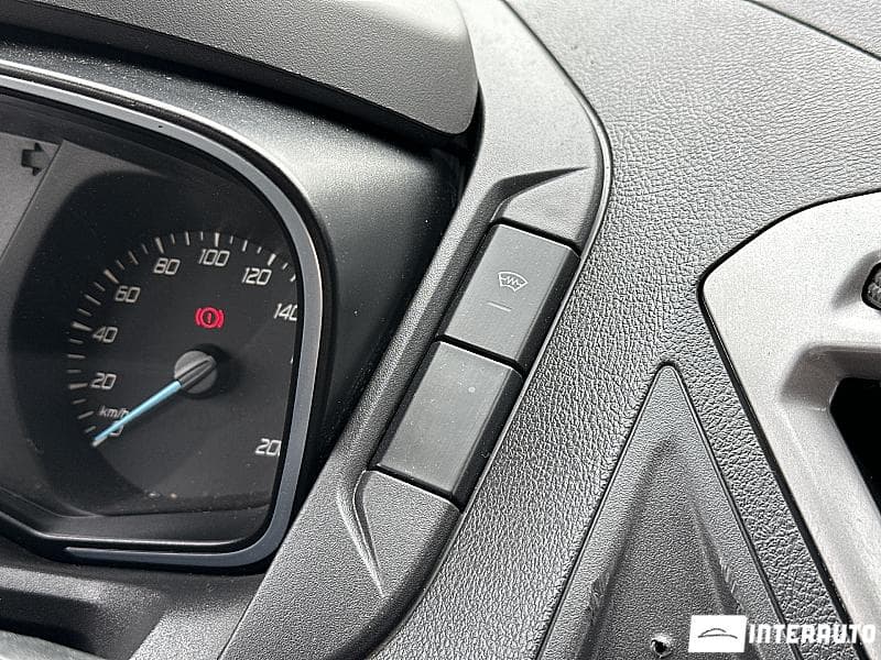 2013 Ford Transit — Miniatură 10