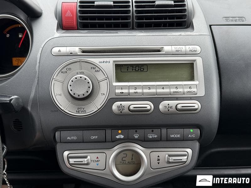 Honda Jazz 2005 — Миниатюра 11