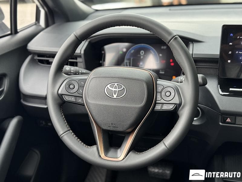 2026 Toyota Corolla Cross — Miniatură 11