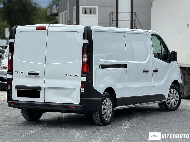 2018 Renault Trafic — Miniatură 3