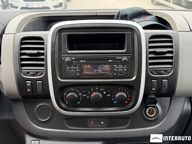 2018 Renault Trafic — Miniatură 8
