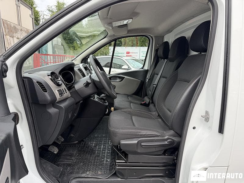 2018 Renault Trafic — Miniatură 5