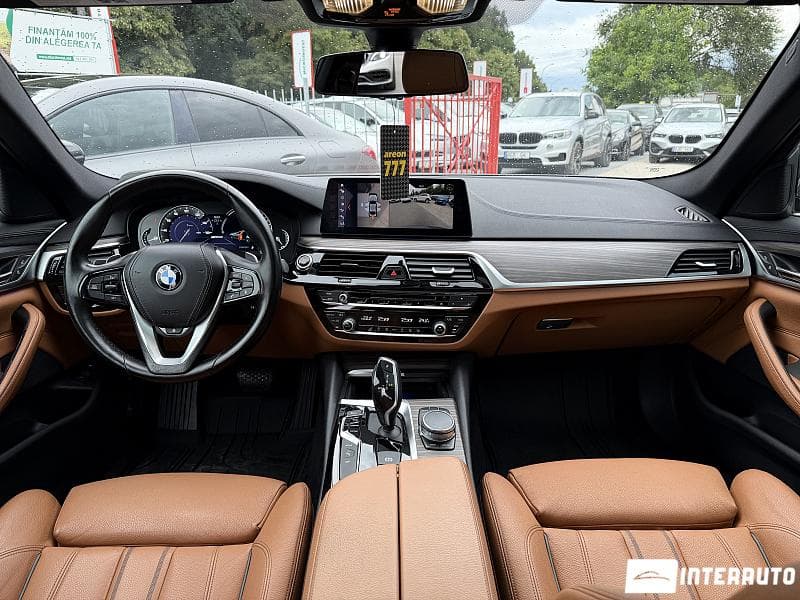 2018 BMW 530e — Miniatură 9