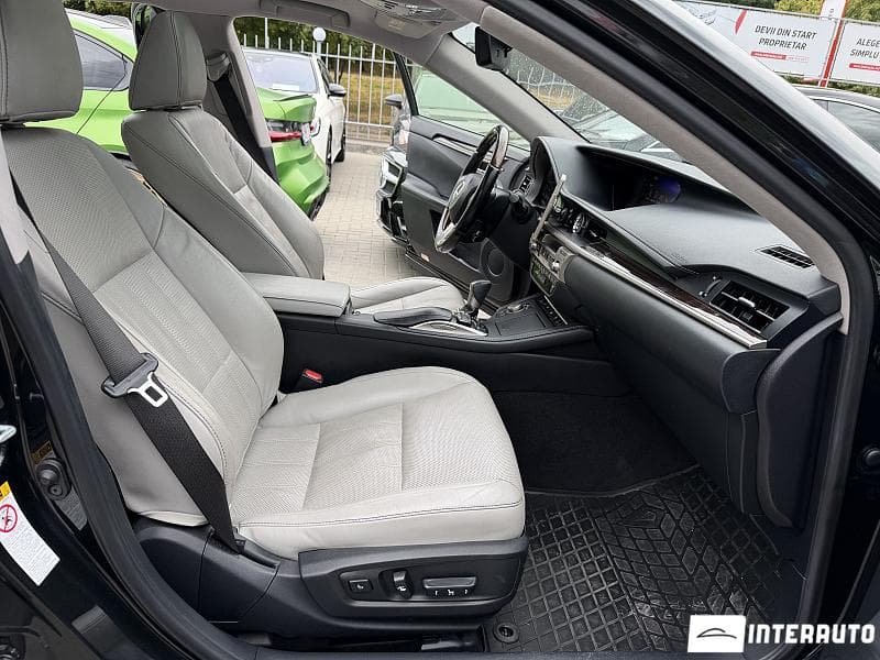 Lexus ES 300h 2018 — Миниатюра 6