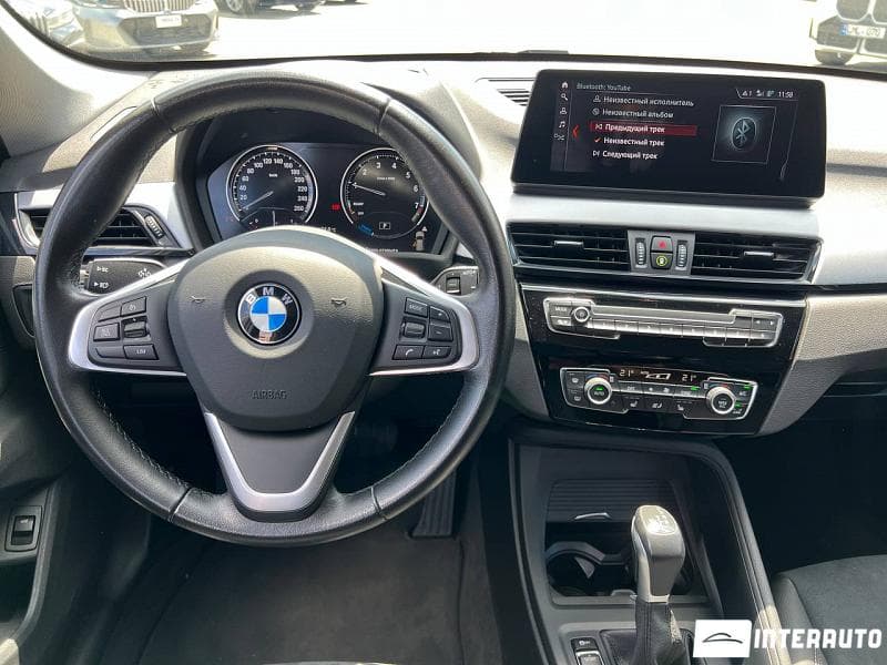 2020 BMW X1 2.5e — Miniatură 10