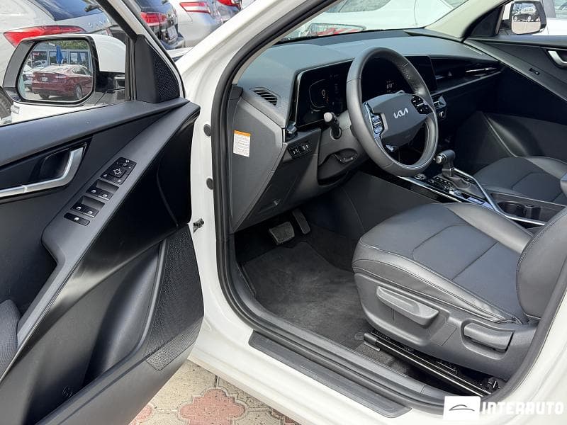 2022 Kia Niro — Miniatură 6