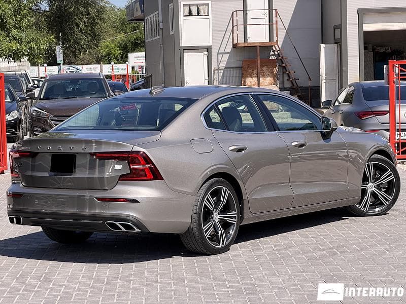2020 Volvo S 60 — Miniatură 2