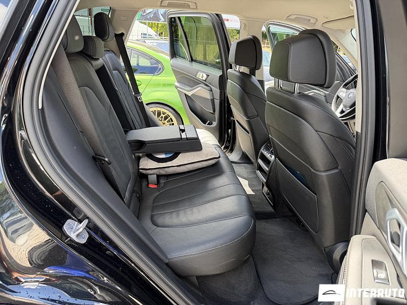BMW X5 2.5D 2021 — Миниатюра 8