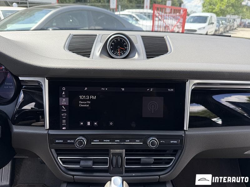 2019 Porsche Macan — Miniatură 14