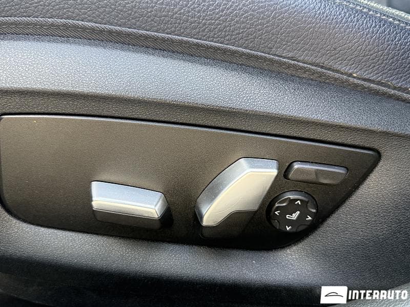 2018 BMW 530e — Miniatură 21