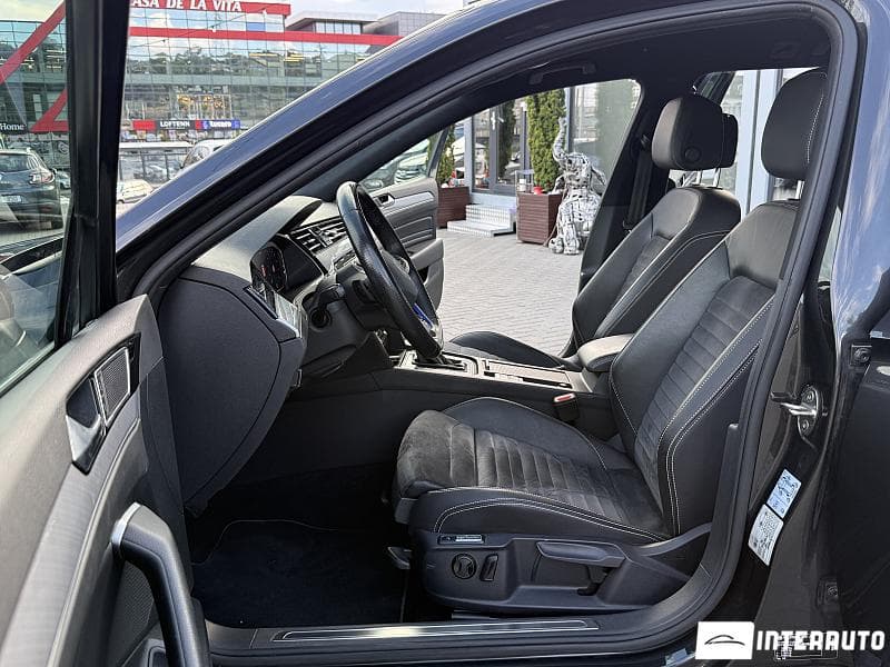 2020 Volkswagen Passat GTE — Miniatură 5