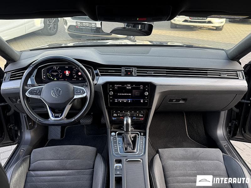 2020 Volkswagen Passat GTE — Miniatură 6