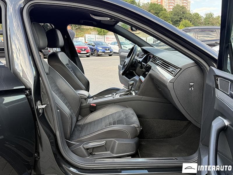 2020 Volkswagen Passat GTE — Miniatură 15
