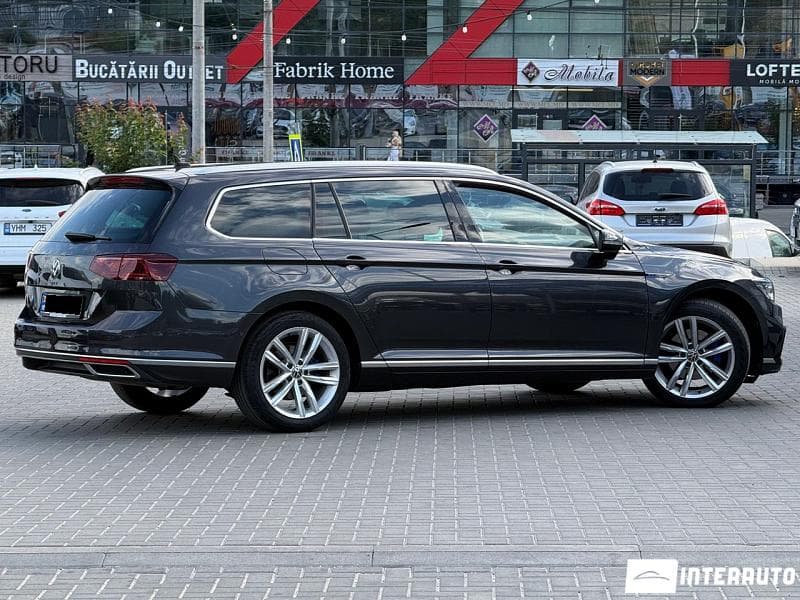 2020 Volkswagen Passat GTE — Miniatură 3