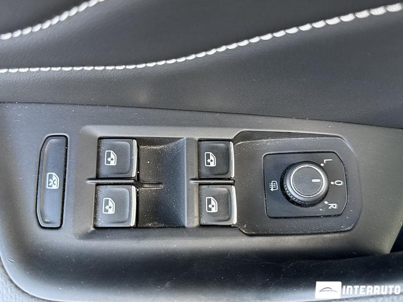 2020 Volkswagen Passat GTE — Miniatură 19