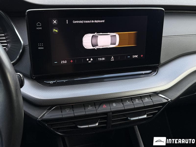 2020 Skoda Octavia — Miniatură 16