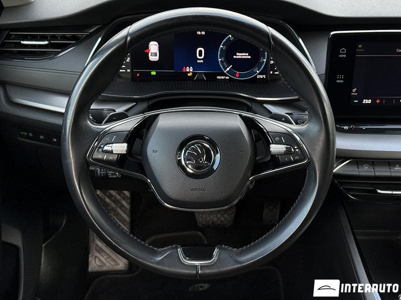 2020 Skoda Octavia — Miniatură 10