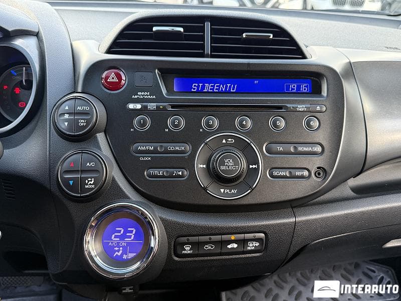 Honda Jazz 2013 — Миниатюра 9